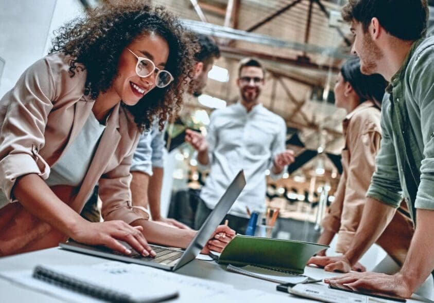 People in office Benefits